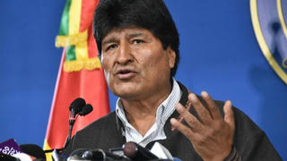 Tổng thống Bolivia từ chức