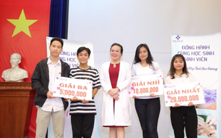 Gỡ bỏ nỗi lo về mụn nhờ chương trình Dr. Huệ - Đồng hành cùng sinh viên