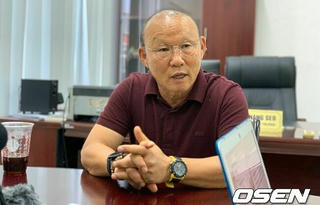 HLV Park: 'Thật ngu ngốc nếu cứ ám ảnh về Thái Lan'