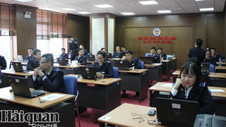 Hàng ngàn cán bộ Hải quan thi đánh giá năng lực