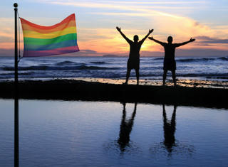 'Bỏ ngỏ' miếng bánh du lịch tỷ đô từ cộng đồng LGBT