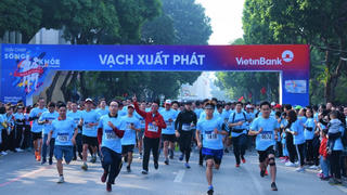 Giải chạy “Sống khỏe cùng VietinBank”: Lan tỏa và sẻ chia yêu thương