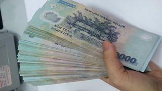 Lừa xin việc nguyên nữ cán bộ công an vướng lao lý