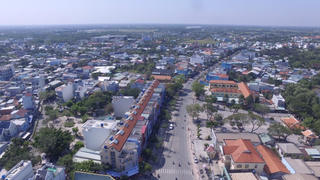 Cần Giuộc chuyển dịch mạnh cơ cấu kinh tế