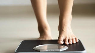 Cảnh báo nguy hiểm từ phương pháp nhịn ăn khô để giảm cân