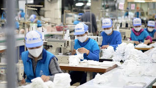 Doanh nghiệp dệt may chủ động tự cứu mình 