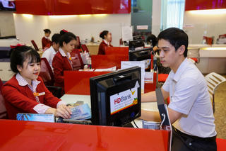 HDBank dành 5.000 tỷ đồng cho Gói Swift SME hỗ trợ nhanh cho doanh nghiệp vừa và nhỏ