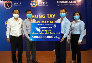 Tiếp sức cùng đơn vị tuyến đầu phòng chống dịch, Eximbank ủng hộ 500 triệu đồng