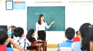 Đề xuất về sử dụng giáo viên chưa đáp ứng trình độ chuẩn