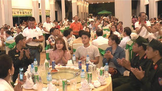 Xúc động buổi gặp mặt tri ân chiến sỹ công an bị thương khi làm nhiệm vụ