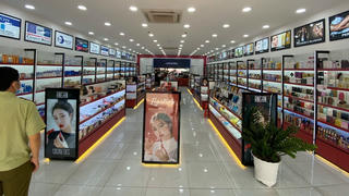 Xử lý hàng hóa giả mạo trên sàn thương mại điện tử: Bộ Công Thương có đơn độc? 
