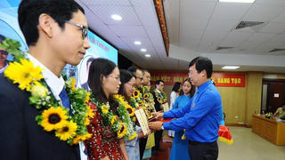 Tân Hiệp Phát lần thứ 9 đồng hành cùng giải thưởng Quả Cầu Vàng