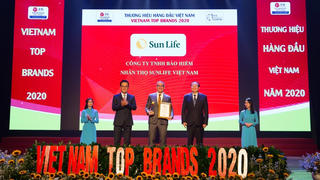 Sun Life Việt Nam đạt danh hiệu Top 10 Thương hiệu hàng đầu Việt Nam 2020