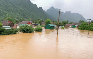 Lo lũ chồng lũ