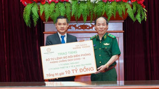 Tập đoàn Hưng Thịnh trao tặng 10 tỷ đồng cho Bộ Tư lệnh Bộ đội Biên phòng