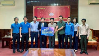 Bảo Việt ủng hộ gần 3 tỷ đồng hỗ trợ các tỉnh miền Trung khắc phục hậu quả bão lũ