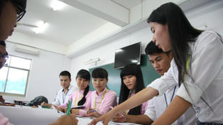 Trợ giảng trong trường đại học công lập cần tiêu chuẩn nào?