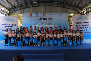 Hơn 45,000 học sinh được tuyên truyền bảo vệ tài nguyên nước qua chương trình “Mizuiku – Em Yêu Nước Sạch”