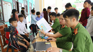 “Chiến dịch” cấp căn cước công dân mới cho người Hà Nội