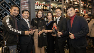 Đắm say cùng rượu vang Cao Minh