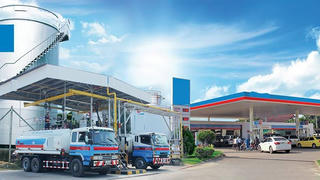 Vi phạm trong kinh doanh xăng dầu, nhiều công ty sẽ bị rút giấy phép