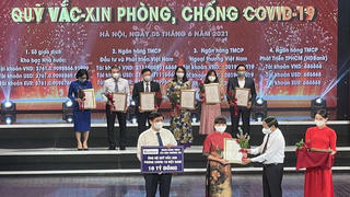 Sacombank ủng hộ thêm 20 tỷ đồng phòng, chống dịch COVID-19