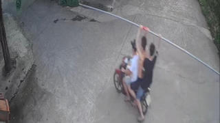 Người vi phạm phòng chống dịch quay livestream "đe" lực lượng công an