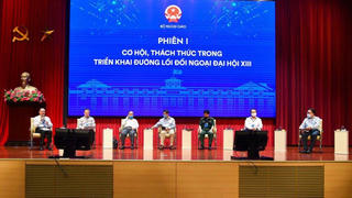 Đưa Nghị quyết Đại hội Đảng lần thứ XIII vào cuộc sống: Phối hợp hiệu quả giữa ba trụ cột của đối ngoại