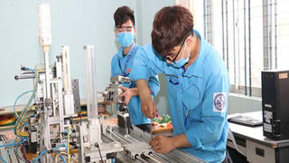Thủ tục hỗ trợ kinh phí đào tạo duy trì việc làm 