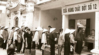 Rưng rưng ký ức thời tem phiếu