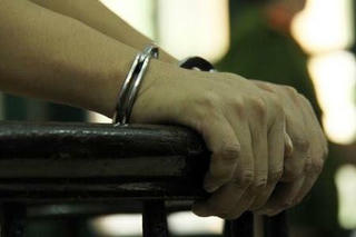 8 bị cáo trong đường dây làm giả giấy khám sức khỏe lĩnh án