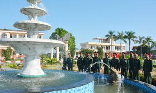 Đua tài “Doanh trại chính quy, xanh, sạch, đẹp”