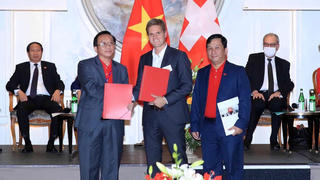 Vietjet ký kết thoả thuận hợp tác trị giá 150 triệu Đô la Mỹ tại Thụy Sỹ