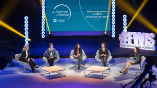 Ngày hội Vì sự phát triển phụ nữ trong khoa học năm 2021