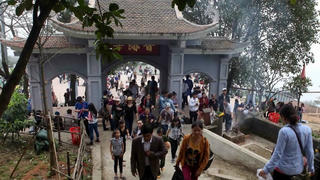 Du lịch tâm linh đầu năm và tín hiệu khởi sắc