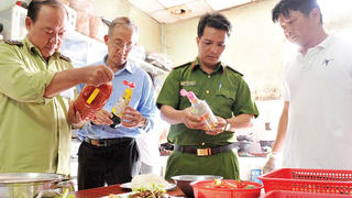 Lập 6 đoàn kiểm tra liên ngành về an toàn thực phẩm