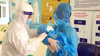 Gia tăng trẻ em mắc COVID-19 - không nên lo lắng thái quá