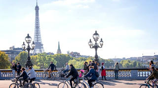 Khách Việt “mạnh tay” mua tour quốc tế