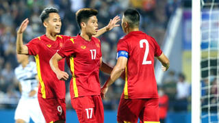 Bảo vệ tấm huy chương vàng