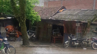 Vụ kiện đòi chấm dứt hành vi cản trở quyền sử dụng đất
