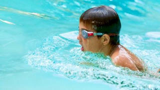 Giải pháp nào cứu trẻ khỏi tay “thủy thần”?