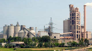 Xi măng Vicem Hoàng Mai: Làm chủ công nghệ sửa chữa, cải tạo chiều sâu, xử lý nút thắt hệ thống lò nung