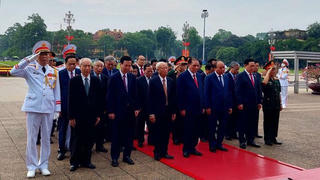 Lãnh đạo Đảng, Nhà nước vào Lăng viếng Chủ tịch Hồ Chí Minh