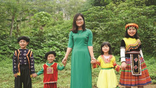 Những thầy cô “mang thế giới” lên vùng cao
