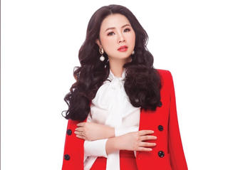 Nữ doanh nhân Phạm Thị Hoa Hồng: “Thay vì nói, hãy hành động”