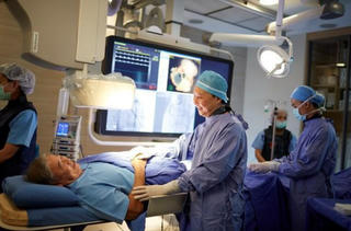 Bệnh viện Quốc tế Bumrungrad đi đầu trong các phương pháp điều trị bệnh về tim mạch