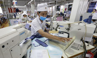 Vượt khủng hoảng COVID-19: Hơn 32% doanh nghiệp 'tiến bước' nhờ năng lực quản trị