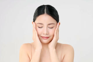 Căng bóng trẻ hoá da: Đánh thức sự tươi mới và sự tự tin của làn da