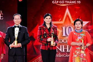 CEO Lê Hồng Thủy Tiên được vinh danh Doanh nhân truyền cảm hứng