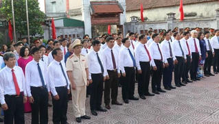 Tổ chức trọng thể lễ dâng hương, dâng hoa kỷ niệm 80 năm ngày thành lập Đảng bộ tỉnh Hải Dương